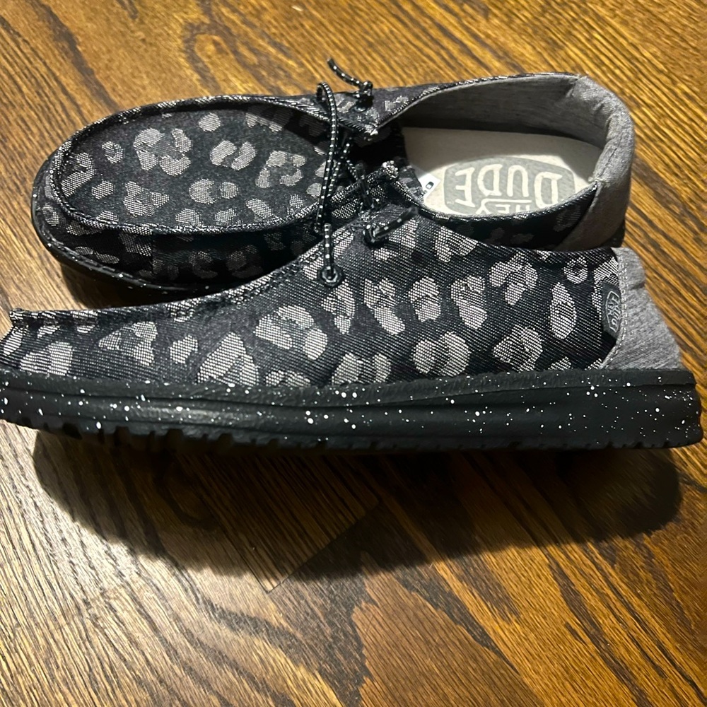 Leopard Print Hey Dudes